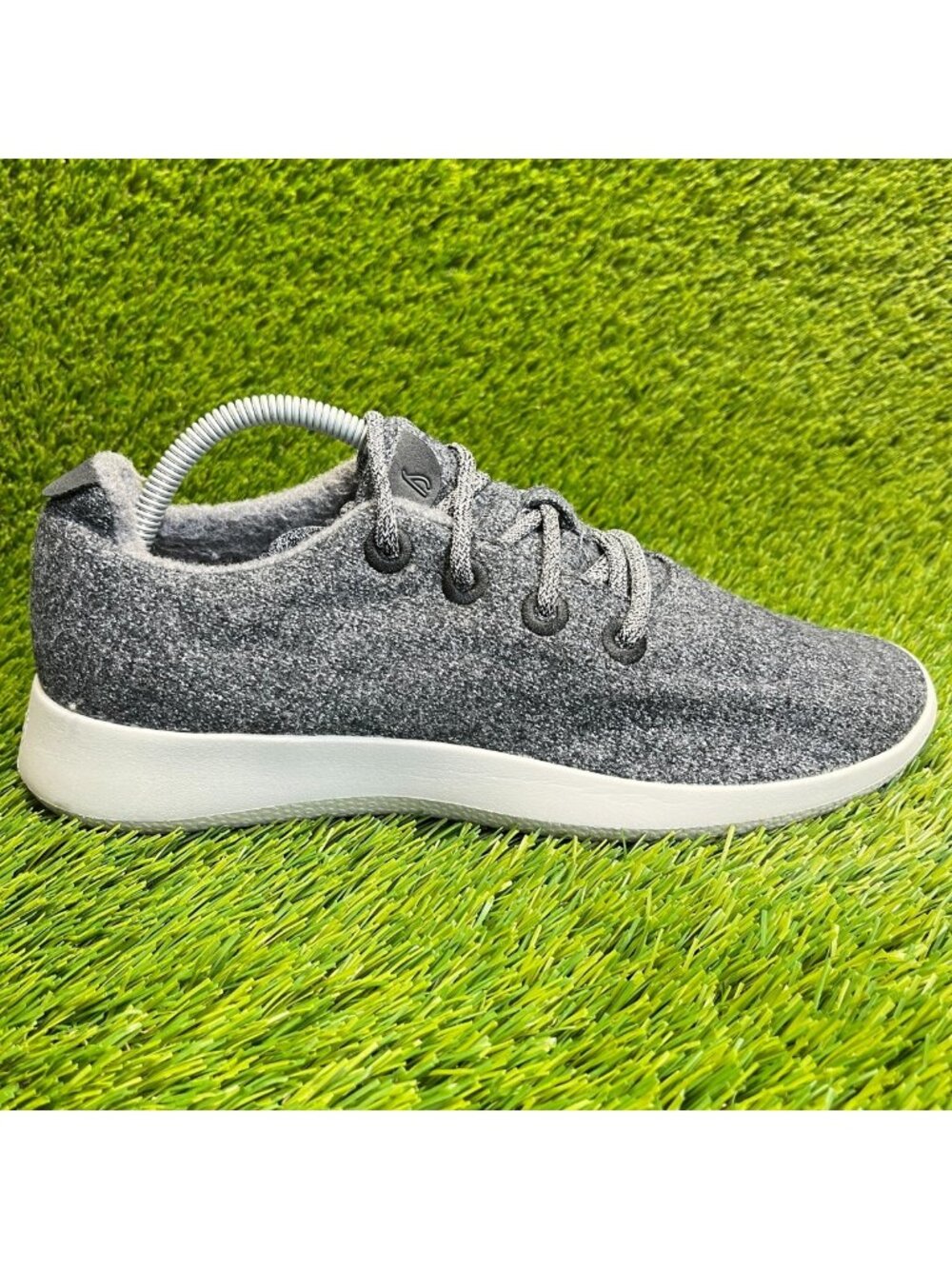 Allbirds‎ Wool Runners Mens Size 10 Gray White Casual Walking Shoes Sneakers